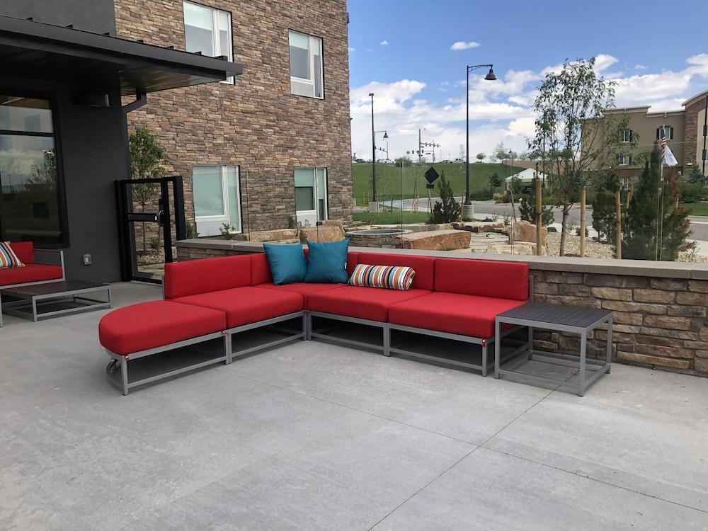 Hilton Garden Inn Denver/Thornton Exteriör bild